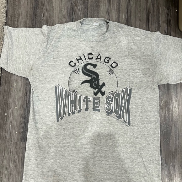 Other - Vintage Chicago White Sox Gray T-Shirt